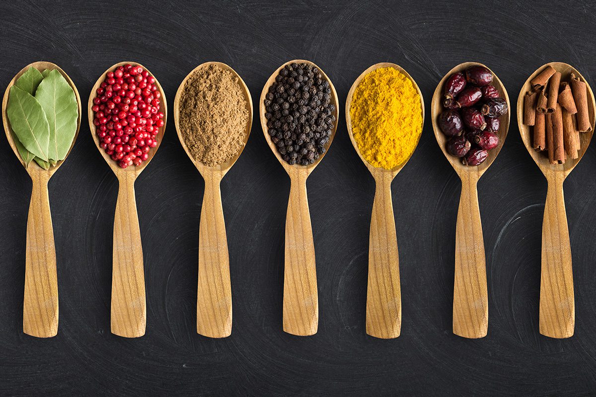 بعض أنواع النكهات الطبيعية