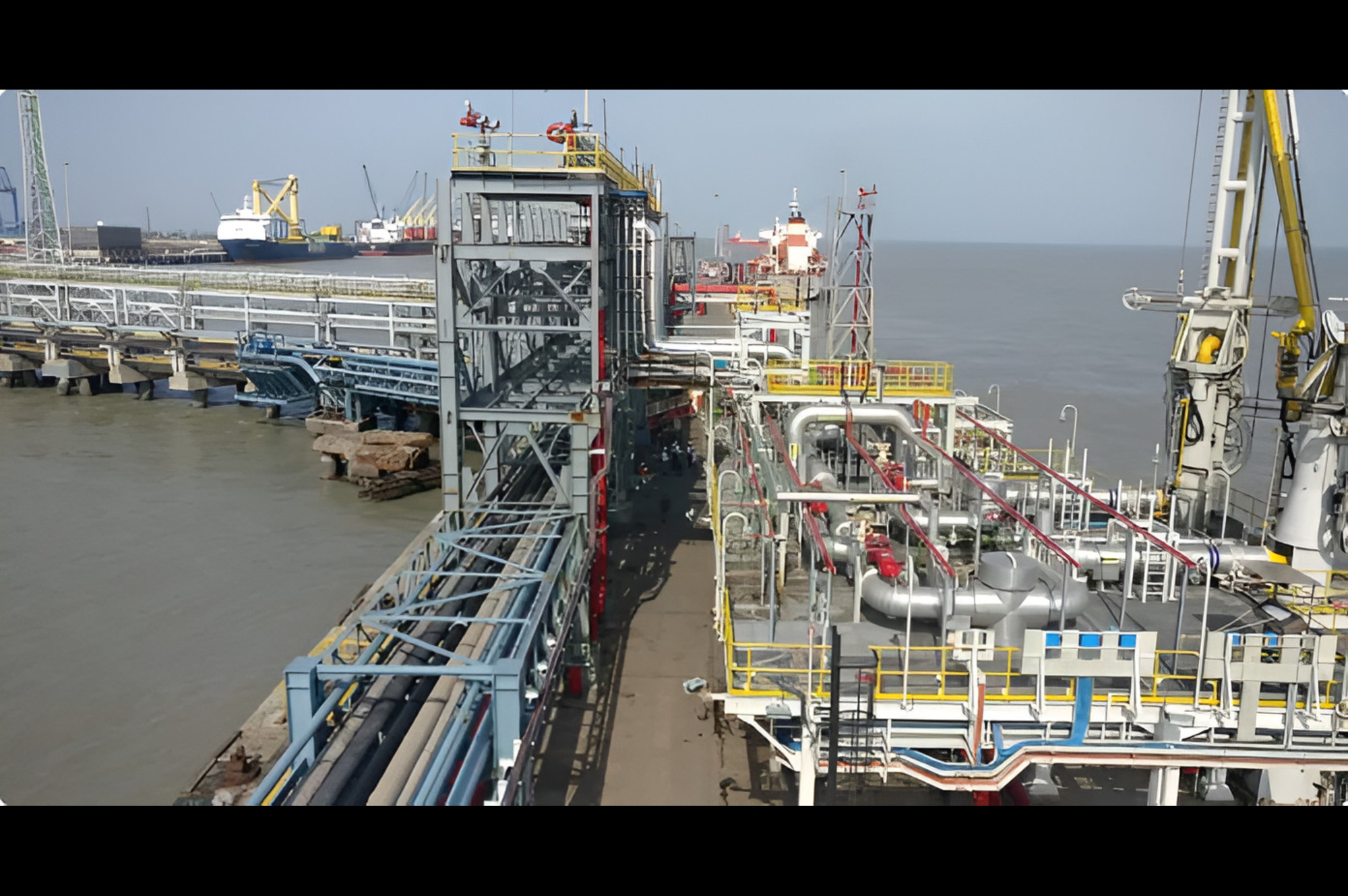 مصنع أسمدة في الهند