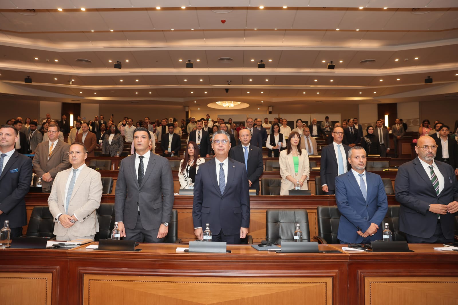 وزيرا الصناعة والتموين المصريين خالد هاشم وشريف فاروق وباتريك جان جيلابيرت ممثل (اليونيدو)، خلال افتتاح قمة فود جارد